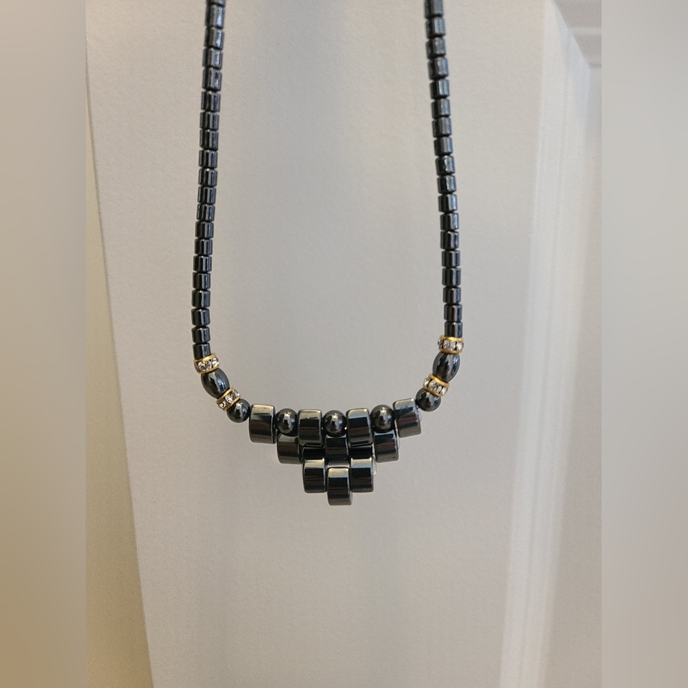 Elegant Black and Gold Beaded Necklace